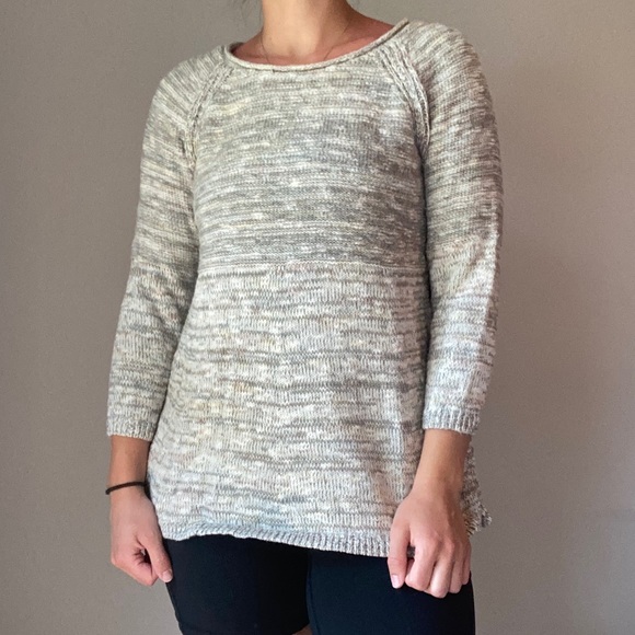 Gray + White Rag Rug Knit Sweater - Picture 3 of 9